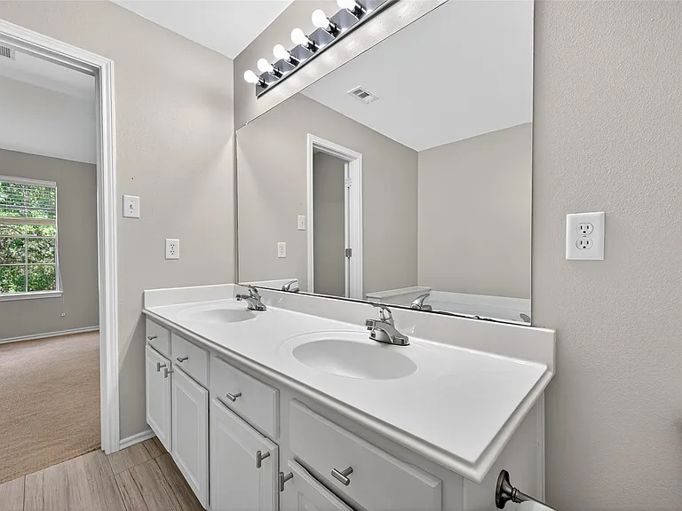 54 Marble Rock Pl — Photo 23