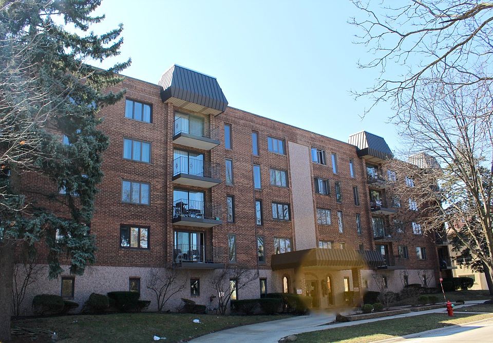 1st image of 1551 Ashland Ave