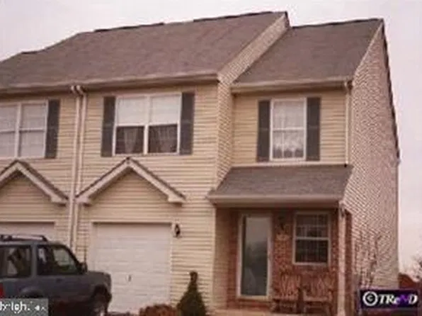 6196 Mountain Laurel Ct, Pipersville, PA 18947