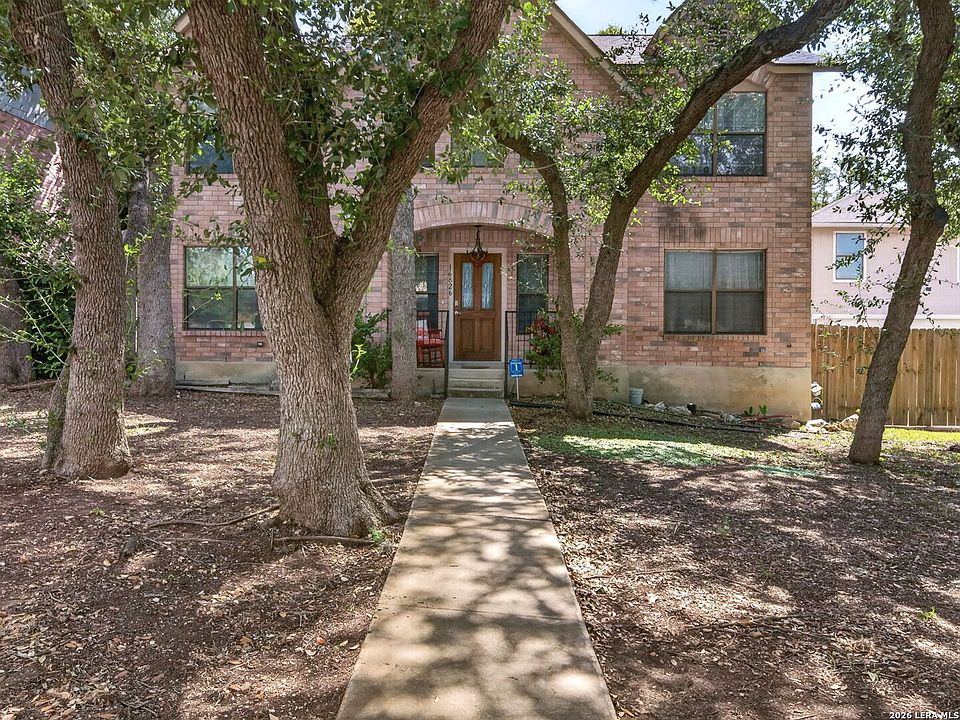 1st image of 16826 Winding Oak Drive
