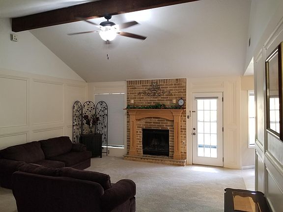 2nd image of 2606 Calico Ct