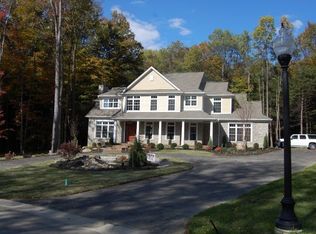 38 Redbrick Rd, Orchard Park, NY 14127