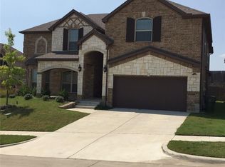 4521 Hummingbird Ln, Garland, TX 75043
