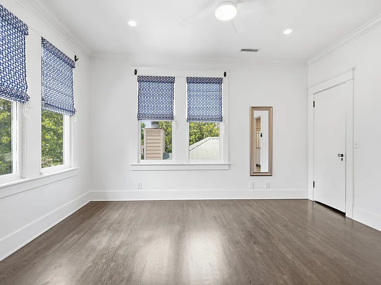 227 Carden Ave — Photo 33