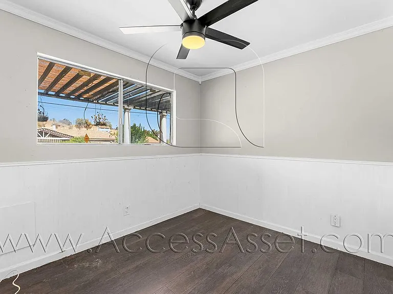 (*) Davis 402 — Photo 4