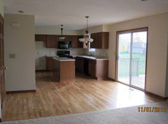 3rd image of 6680 Morello Pl