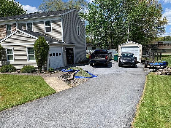 x-LG driveway 