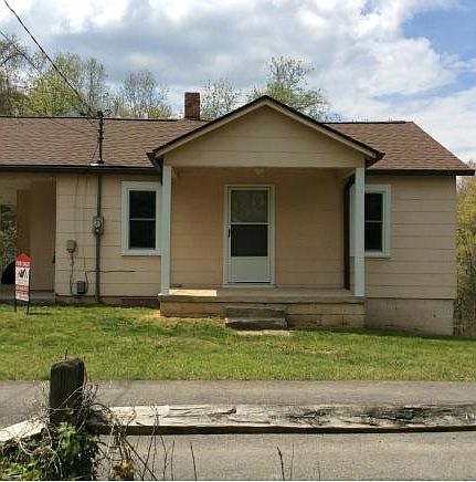 1st image of 2315 Ames St