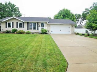606 11th Ave W, Milan, IL