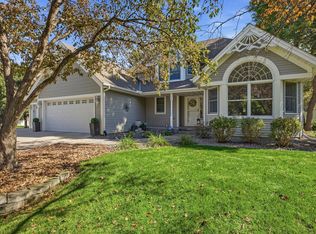 2668 Waterford Ct, Saint Cloud, MN 56301
