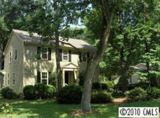 10528 S Hall Dr, Charlotte, NC 28270