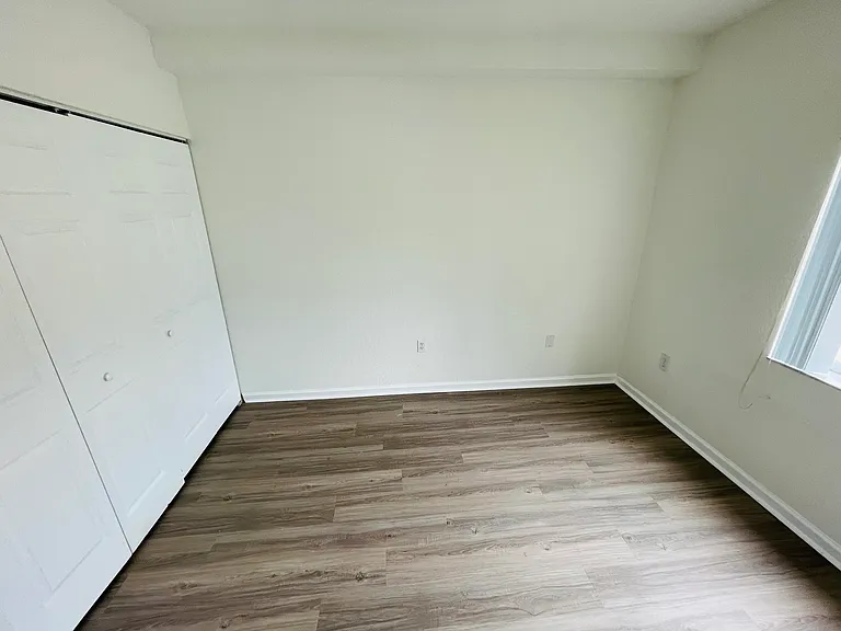 1055 Golden Lakes Blvd #212 — Photo 14
