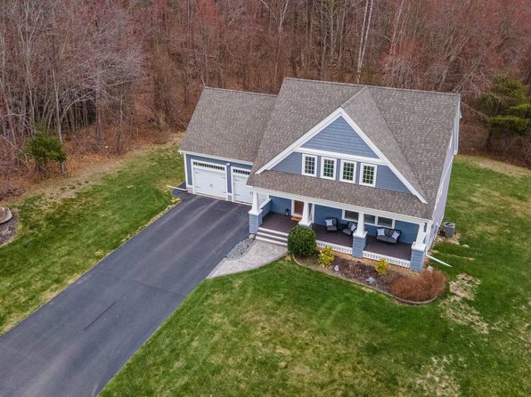 46 Grouse Run, Pelham, NH 03076