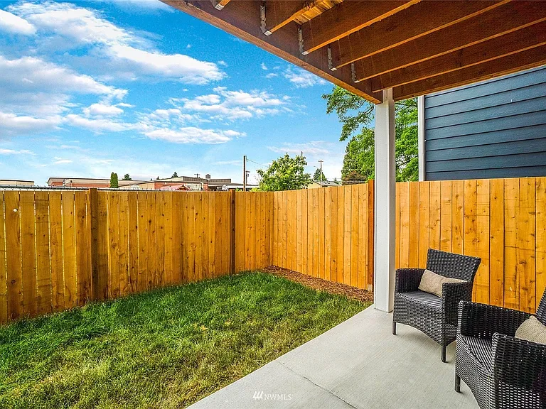 270 Arthur Ln — Photo 30