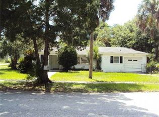 7149 Park Dr, New Port Richey, FL 34652
