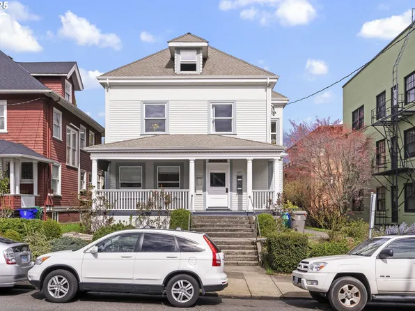 2225 NW Glisan St, Portland, OR 97210