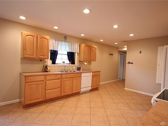 2nd image of 3017 Allendale Dr