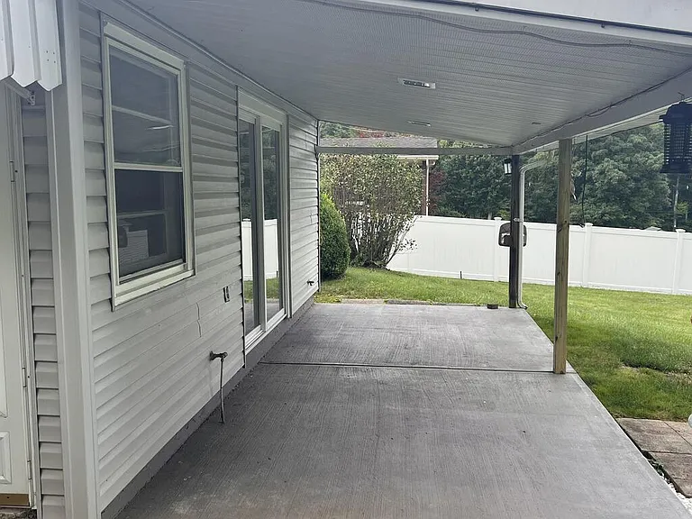 138 Work Dr — Photo 39