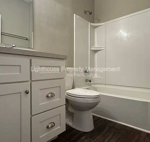 1145 3rd St — Photo 9