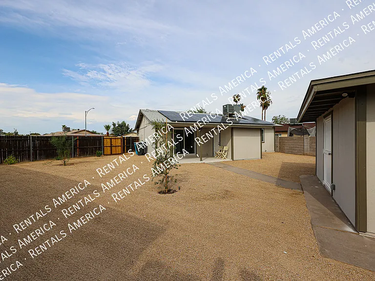 13861 N 48th Ave — Photo 28