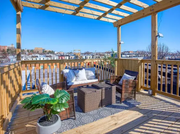 324 S Macon St, Baltimore, MD 21224