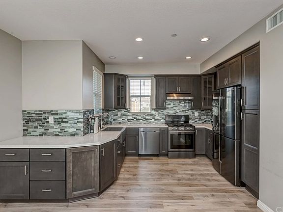 3rd image of 3538 Torrance Blvd Unit 100
