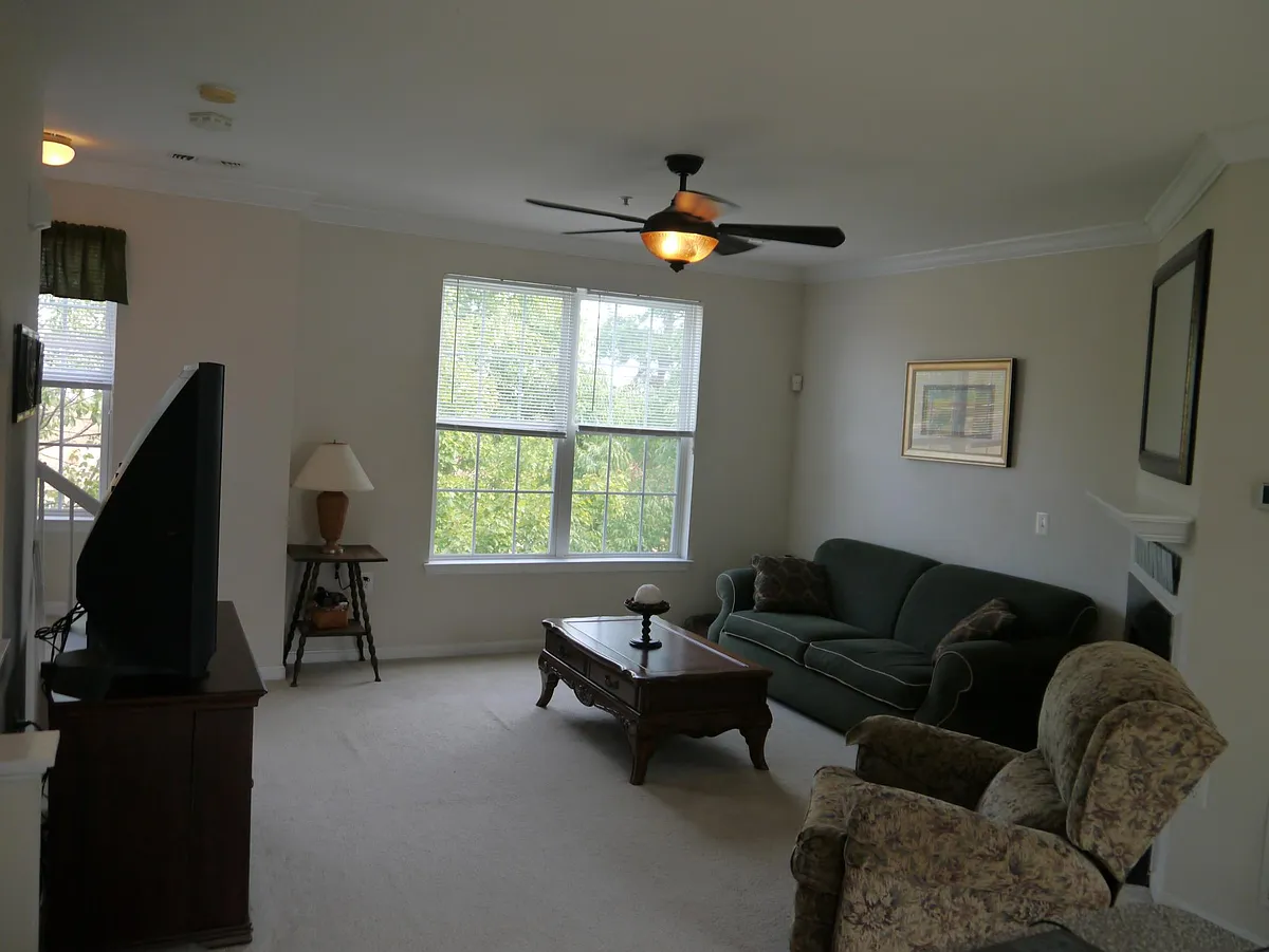 Building Photo - 21788 Flanders Ct