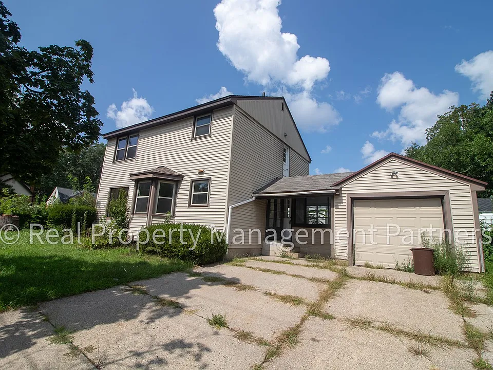 1350 Giddings Ave SE