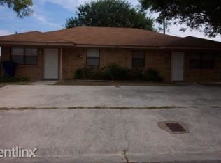 101 Horseshoe Dr #AB, Copperas Cove, TX 76522