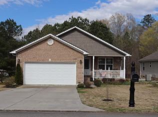 629 Bud Holland Rd, Dalton, GA 30721