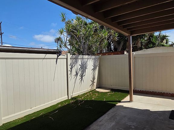 3rd image of 470 8th St