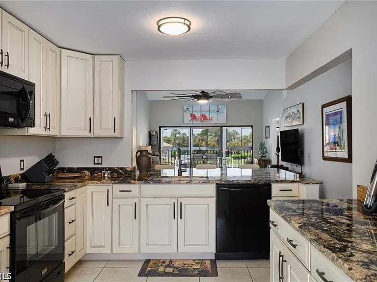 15489 Admiralty Cir #5 — Photo 7