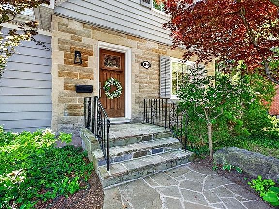 3rd image of 1398 Baldwin St