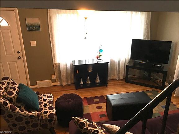 4th image of 29110 Weber Ave