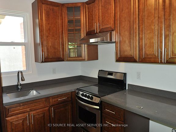 5th image of 201 Crawford St #4
