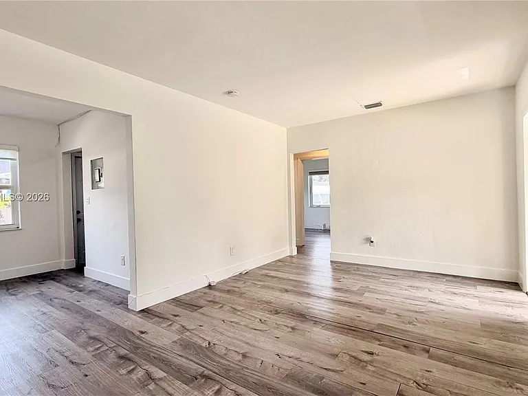 115 NW 118th St #115 — Photo 7