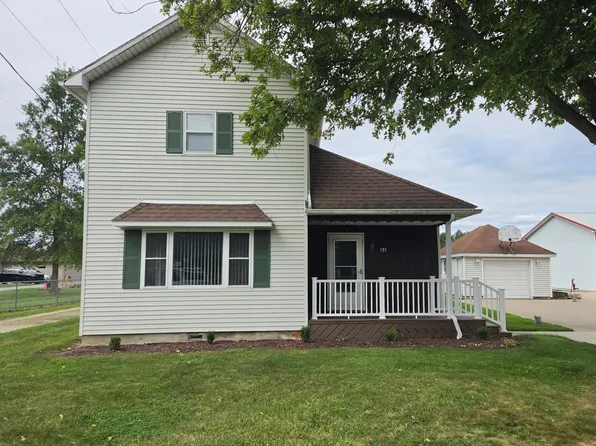 151 North St, Helena, OH 43435