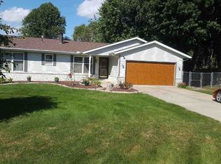 23129 Jeri Ann Dr, Goshen, IN 46528