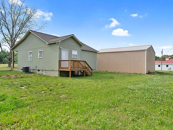 3rd image of 694 County Road 1526
