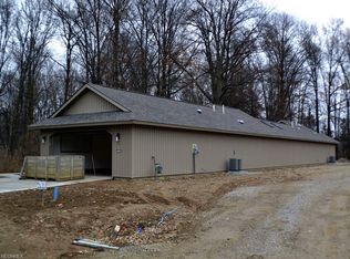 8549 Woodbridge Ct, North Ridgeville, OH 44039