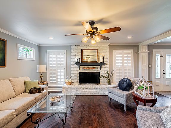 4th image of 200 Dublin Cir APT A