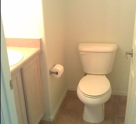 5th image of 2237 N 94th Ave