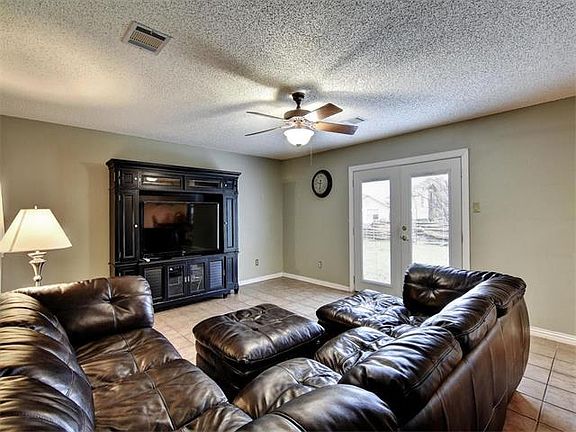 5th image of 3209 Settlement Dr