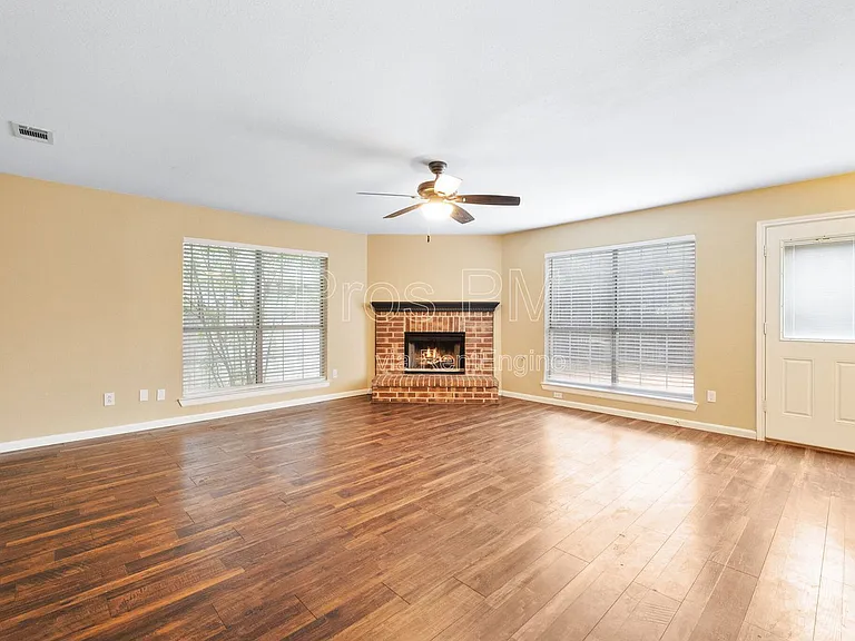 7517 Point Reyes Dr — Photo 12