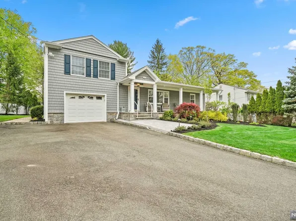 23 Ruth Pl, Park Ridge, NJ 07656