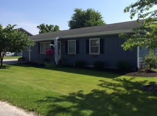 1004 N Morton St, Fairmount, IN 46928