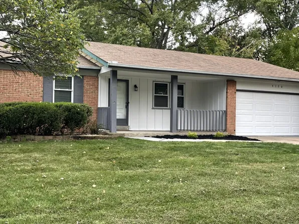 4120 Elkhart Lake Rd, Saint Charles, MO 63304