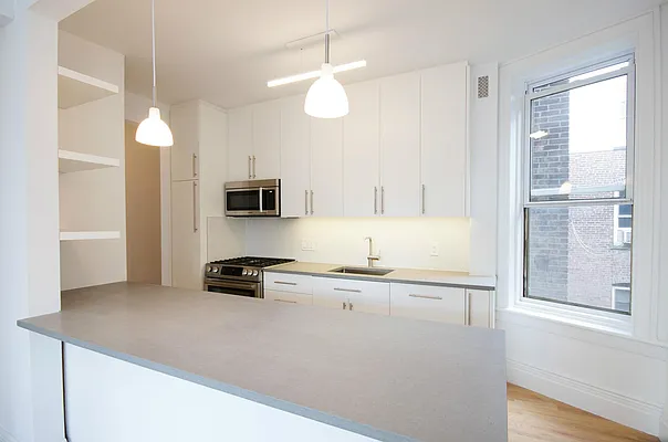 Rented by Keller Williams NYC | media 61