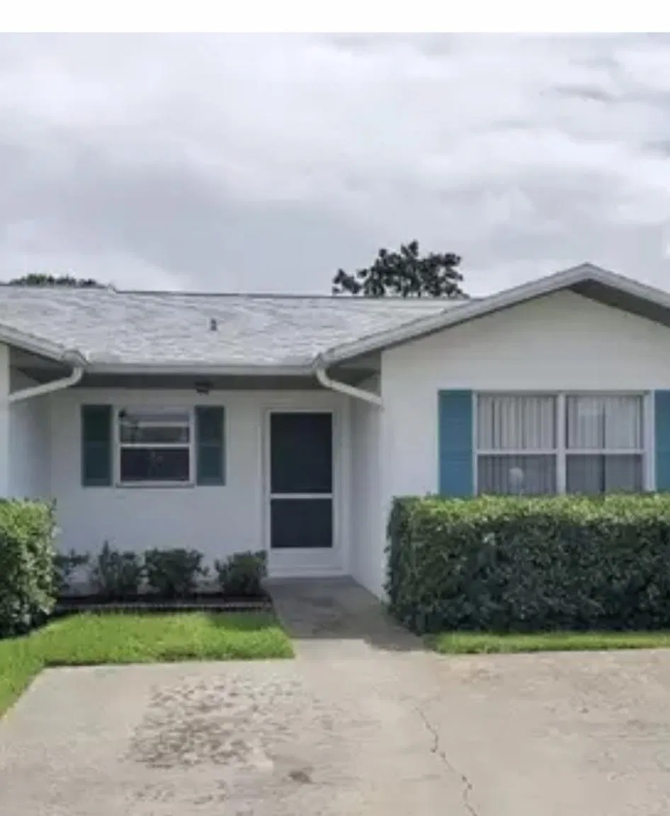 2 bed, 900 sqft, $1,200 — Photo 1