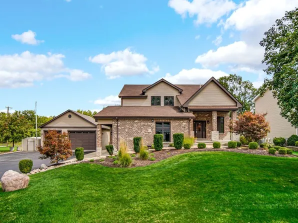 718 S Prairie Rd, New Lenox, IL 60451